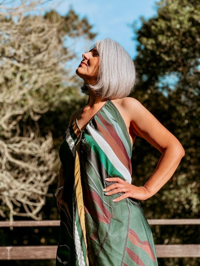 Verde Imperial Wrap Dress - Image 5