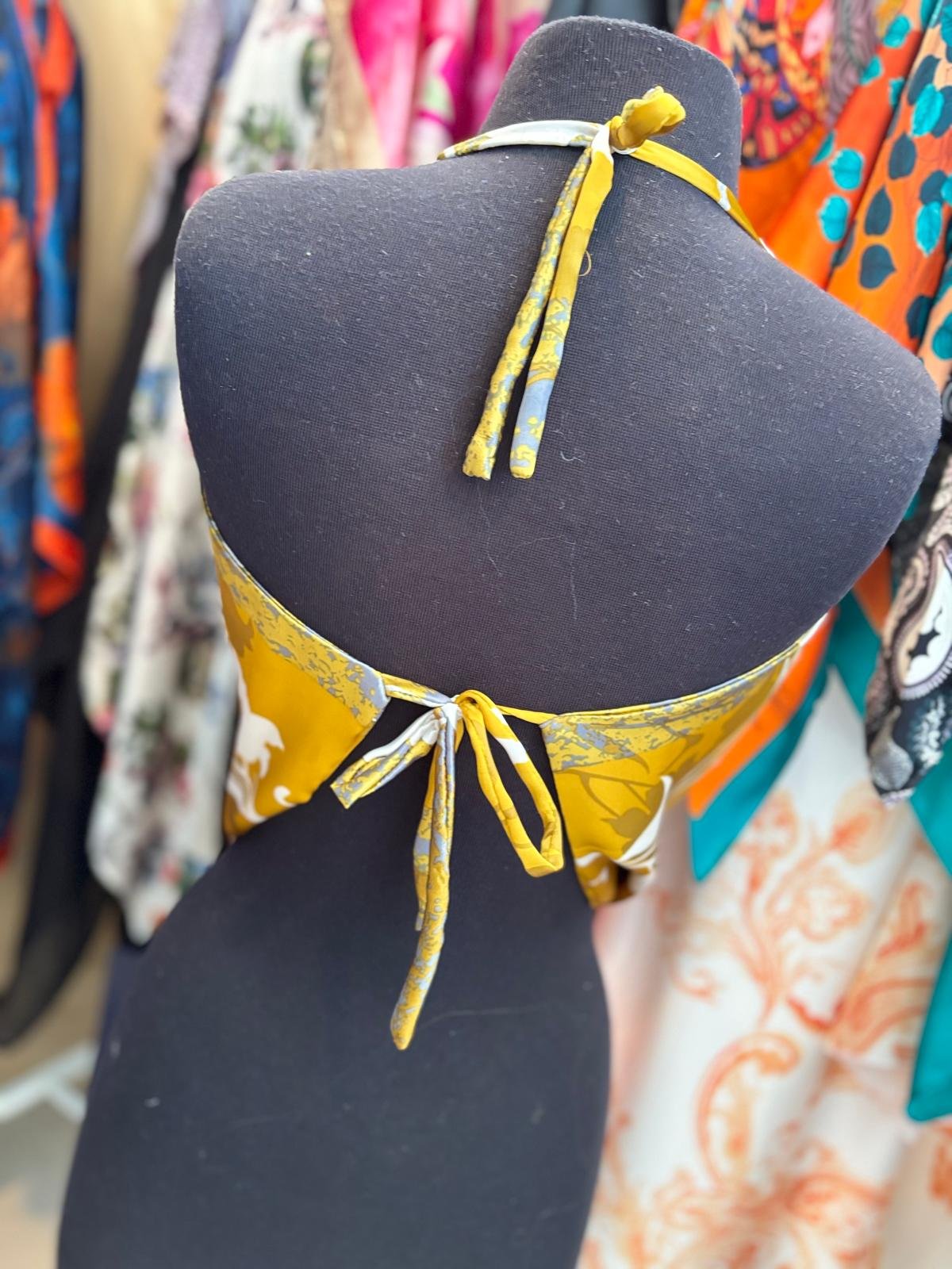 halter neck in silk - Image 5